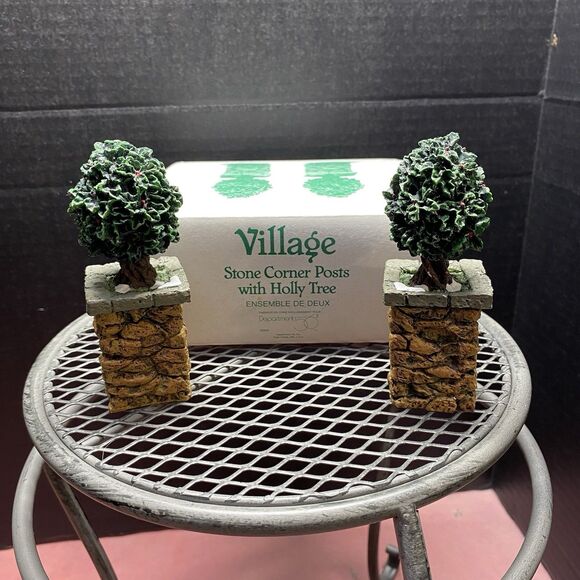 Dept 56 Stone Corner Posts with Holly Tree Set of 2 Village Accessory #5249 READ - Picture 1 of 10